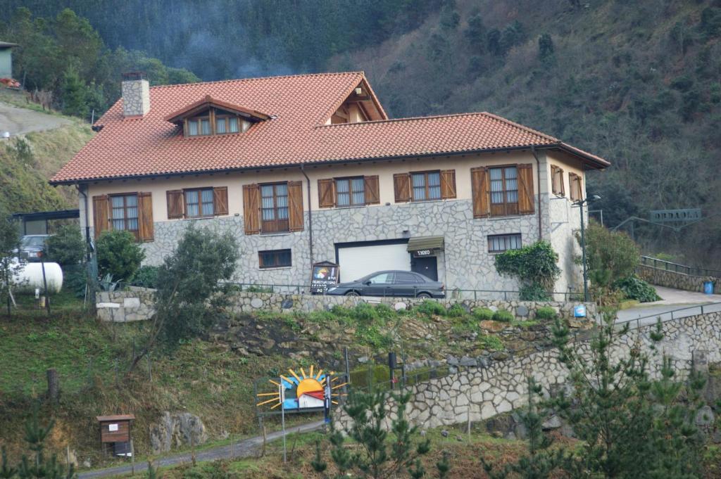 Agroturismo Ordaola Alonsotegi Bagian luar foto
